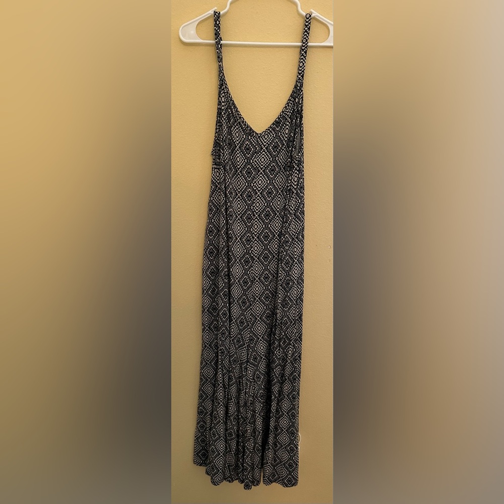 Torrid Cream and Black Adjustable Strap Romper Size 2